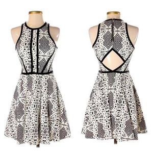 Parker Black White Hudson Madeira Lace Print Fit & Flare Cutout Dress size XS